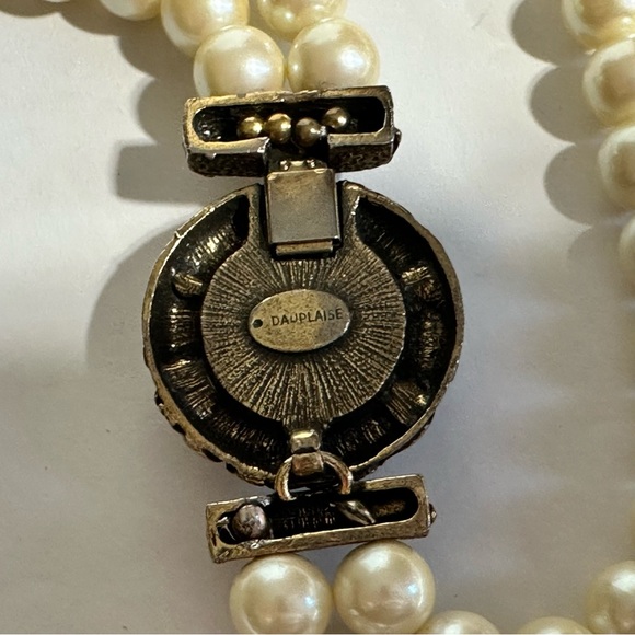 Vintage Dauplaise Faux Pearl Double Strand Necklace Elaborate Clasp Old Money - Picture 11 of 11